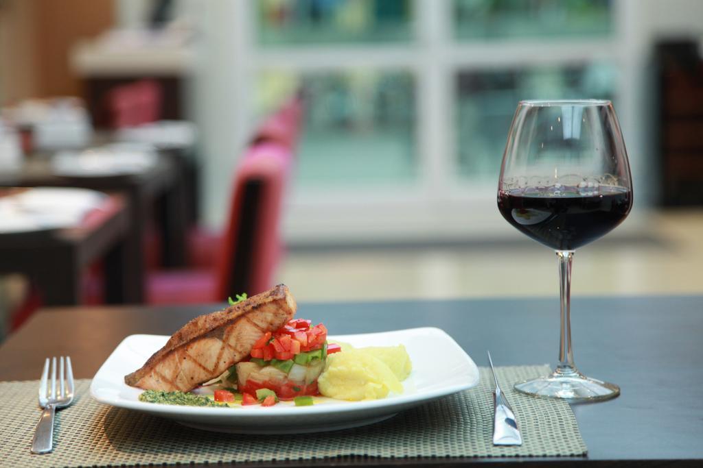 Mercure Hanoi La Gare Hotel Εξωτερικό φωτογραφία